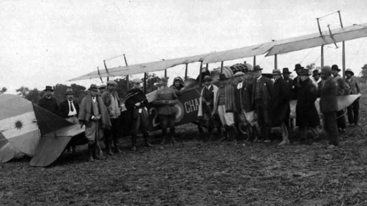 Avión contra levantamiento indígena en Napalpí, foto Robert Lehmann-Nitsche, Instituto Iberoamericano de Berlin