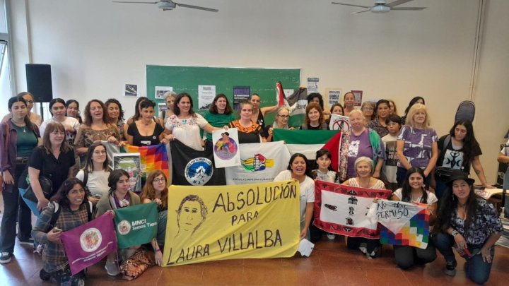 Panel de “Ecofeminismos y transiciones ecosociales”. Facultad de Ciencias Sociales, abril de 2024.