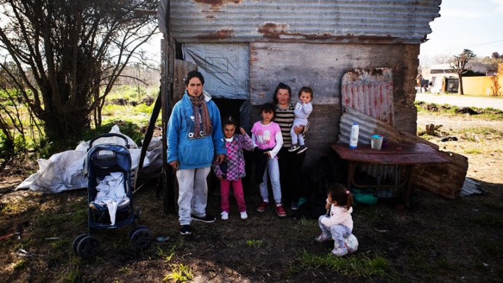 La pobreza en los niños y niñas entre 6 y 11 años es de 58,6%. Matías Baglietto - Enfoque Rojo