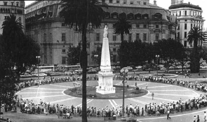 Rondas de las Madres de Plaza de Mayo