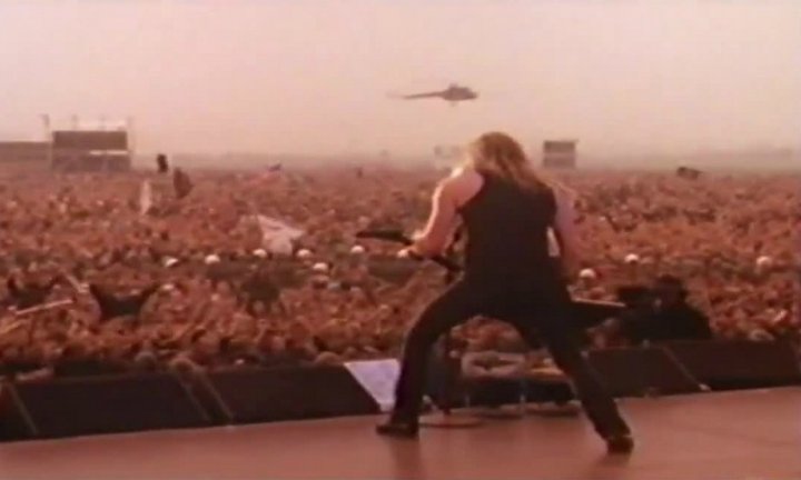 Metallica se presentó como soporte de AC/DC, en el Monsters of Rock realizado en Moscú (1991). Faltaban 70 días para la disolución de la URSS.