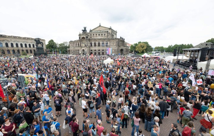 Marchas contra la extrema derecha en Turingia y Sajonia previo a las elecciones estatales.