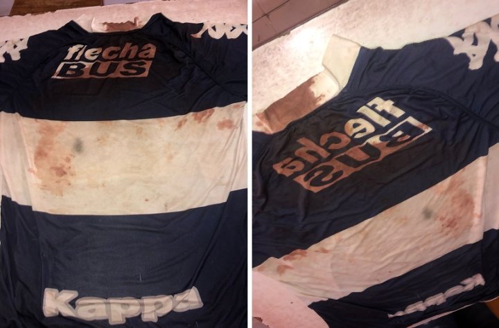 La camiseta de Regueiro que la familia exigió que se perite. Se comprobó que la sangre es de la víctima