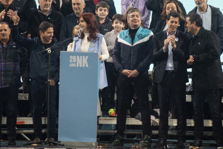 Cristina Kirchner, junto a Kicillof, Máximo Kirchner, Wado De Pedro y Sergio Massa