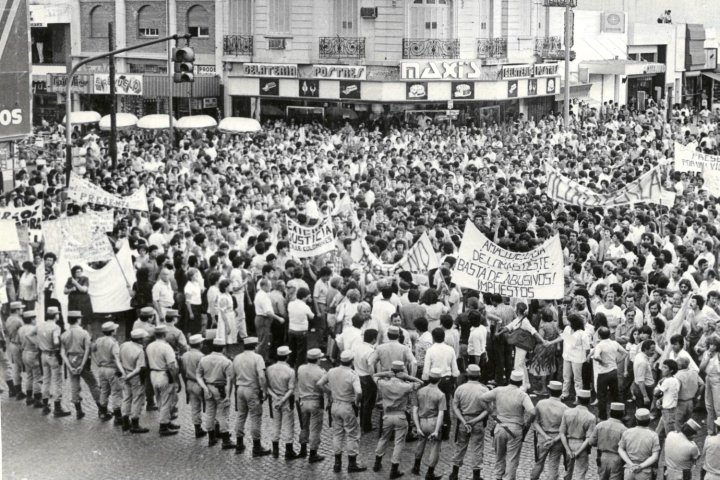 Vecinazo de Lomas de Zamora, zona sur del Gran Buenos Aires, 1982