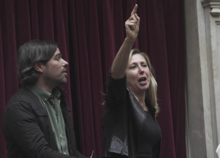 El momento en que Myriam Bregman denunció que impidieron a la izquierda el uso de la palabra l Foto: HCDN