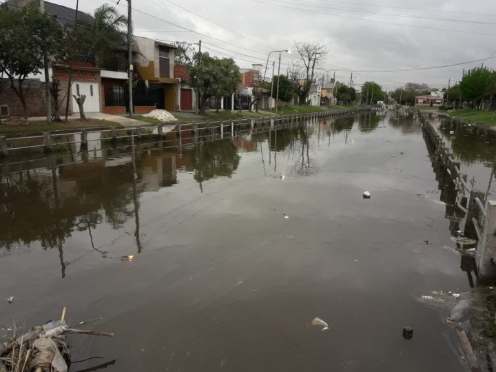 Una de las postales del Barrio Luján en Laferrere, que se repiten constantemente