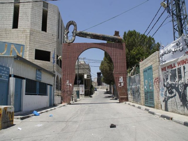 Llave de hierro que precede la entrada al campo de refugiados de Aída, a las afueras de la ciudad cisjordana de Belén. Para los palestinos, la llave simboliza el derecho a retornar a sus hogares.