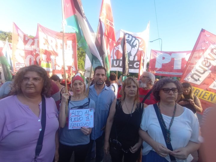 Alejandrina Barry, legisladora de la Ciudad del PTS en el Frente de Izquierda (MC), Andrea D'Atri, legisladora electa de CABA por PTS/Frente de Izquierda, referente del feminismo socialista.